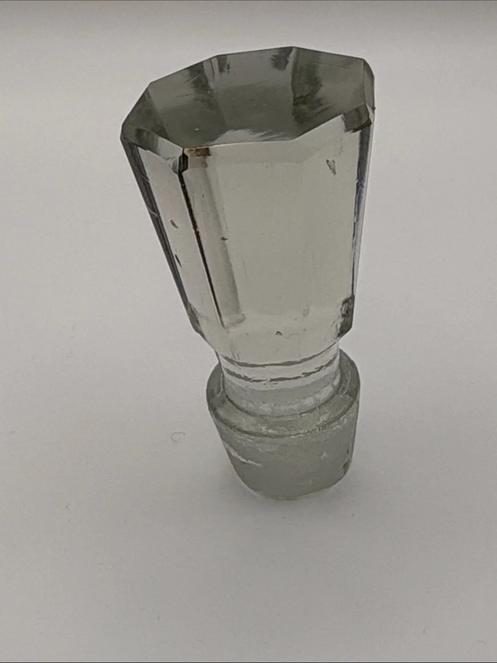 The Unbranded Brand elegant amber